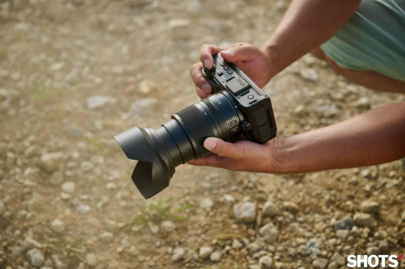 Nikon ZR. Quand le jaune se teinte de rouge.