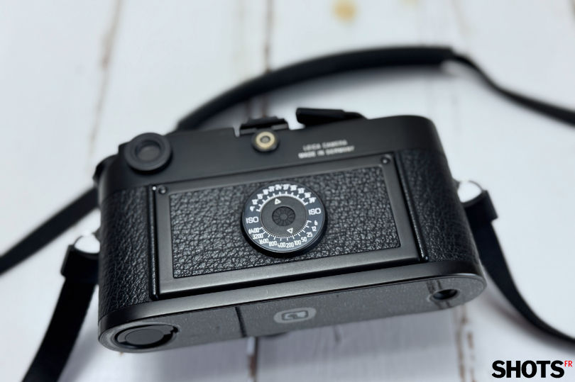 semelle verrouillée du leica M6